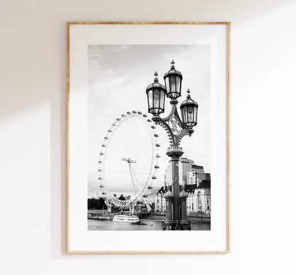 London Eye - London Photography Print - Fine Art Photography - London Print - Poster - Wall Art - UK - Minimalist - Modern - Streetlamp